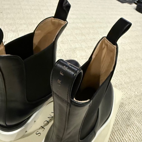DEAR FRANCES TONY LEATHER CHELSEA BOOTS BLACK AND WHITE 38 ( 37.5/ 7.5 US) - Picture 9 of 10